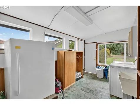 27501 R Lane Ocean Park WA 98640