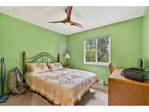 27501 R Lane Ocean Park WA 98640