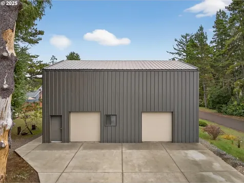 27501 R Lane Ocean Park WA 98640