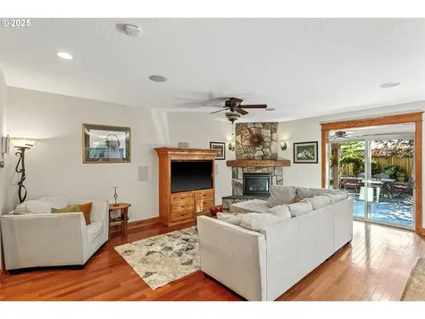 234 SW Eckman Street Mcminnville OR 97128