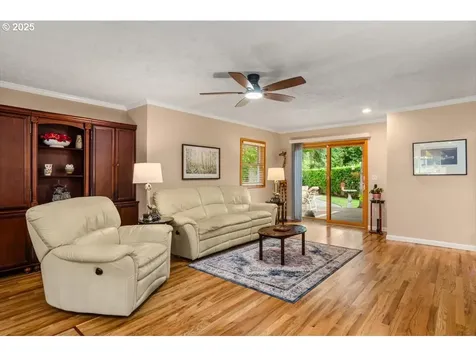 9845 SW Eagle Lane Beaverton OR 97008
