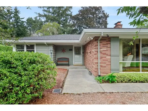 9845 SW Eagle Lane Beaverton OR 97008