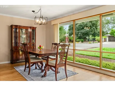 9845 SW Eagle Lane Beaverton OR 97008