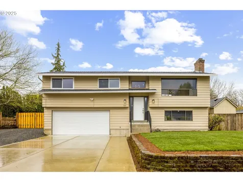 1187 NE Centurion Drive Gresham OR 97030