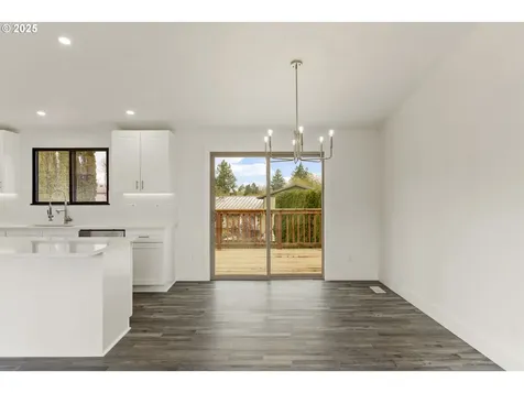 1187 NE Centurion Drive Gresham OR 97030