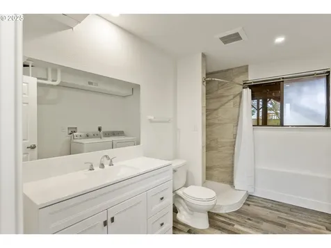 1187 NE Centurion Drive Gresham OR 97030