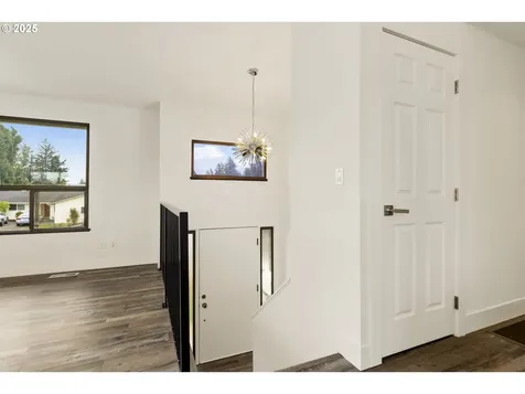 1187 NE Centurion Drive Gresham OR 97030