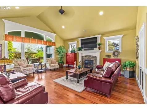 599 Silver Meadows Drive Eugene OR 97404
