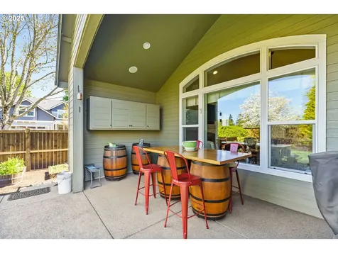 599 Silver Meadows Drive Eugene OR 97404