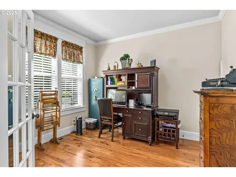 599 Silver Meadows Drive Eugene OR 97404