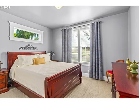 599 Silver Meadows Drive Eugene OR 97404
