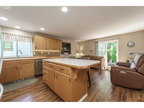 9908 NE 41st Court Vancouver WA 98686