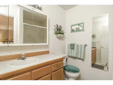 9908 NE 41st Court Vancouver WA 98686