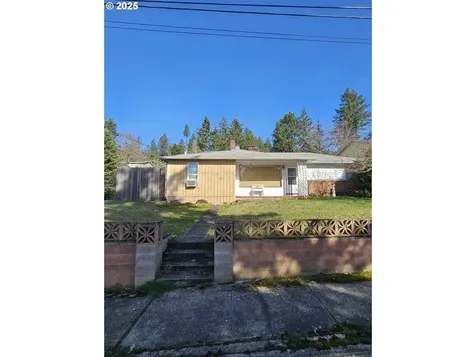 1011 E Fourth Avenue Sutherlin OR 97479