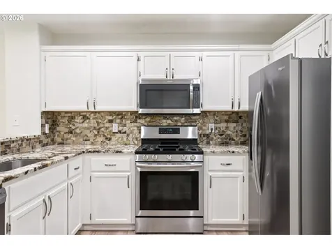 6473 NW Shelsam Terrace Portland OR 97229