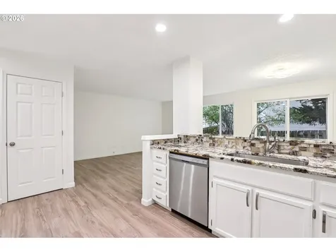 6473 NW Shelsam Terrace Portland OR 97229