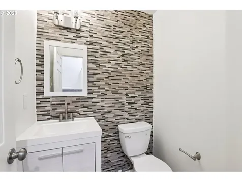6473 NW Shelsam Terrace Portland OR 97229