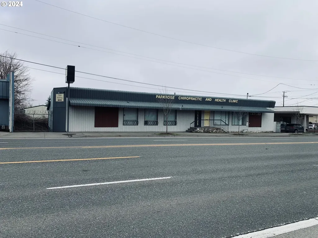 11125 NE Sandy Boulevard Portland OR 97220
