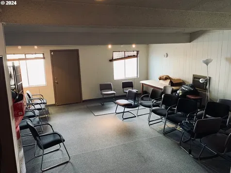 11125 NE Sandy Boulevard Portland OR 97220
