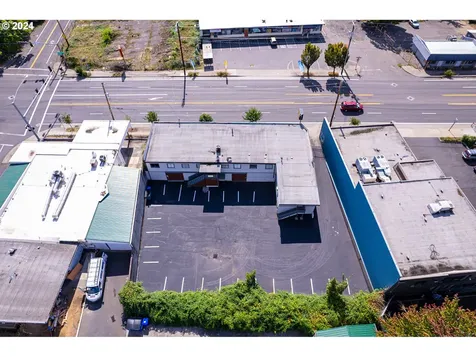 11125 NE Sandy Boulevard Portland OR 97220