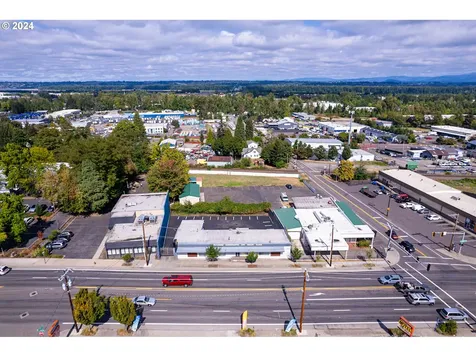 11125 NE Sandy Boulevard Portland OR 97220