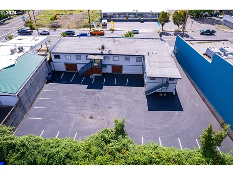 11125 NE Sandy Boulevard Portland OR 97220