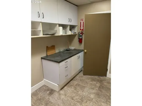 11125 NE Sandy Boulevard Portland OR 97220