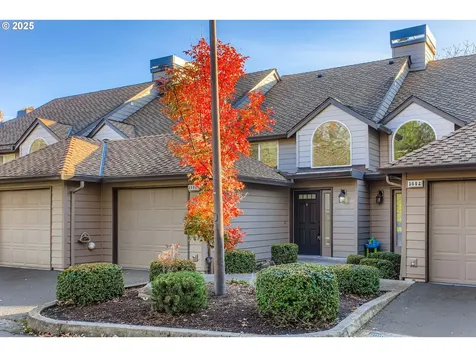 3990 Carman Drive Lake Oswego OR 97035