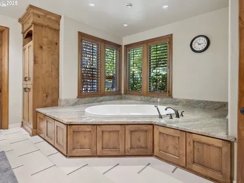 15215 NW Fair Acres Drive Vancouver WA 98685