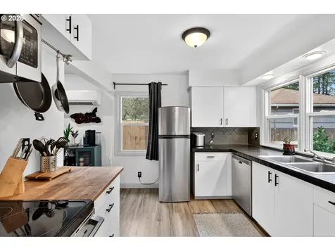 2410 SE 141st Avenue Portland OR 97233