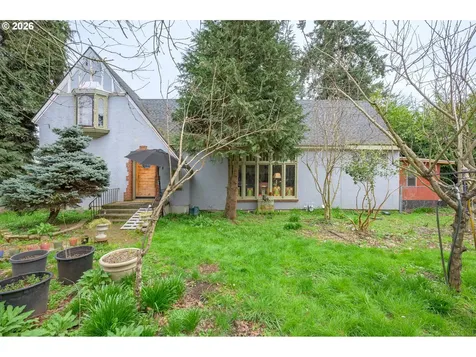 325 River Road Eugene OR 97404