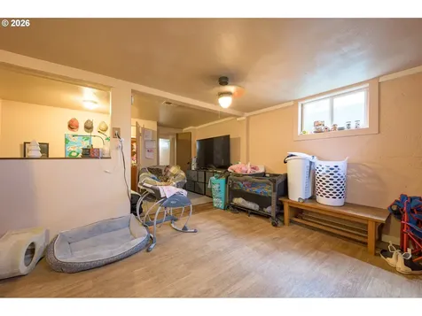 325 River Road Eugene OR 97404