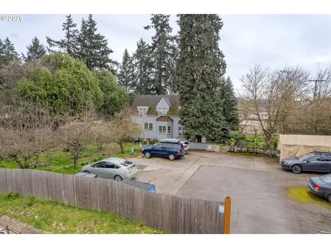 325 River Road Eugene OR 97404