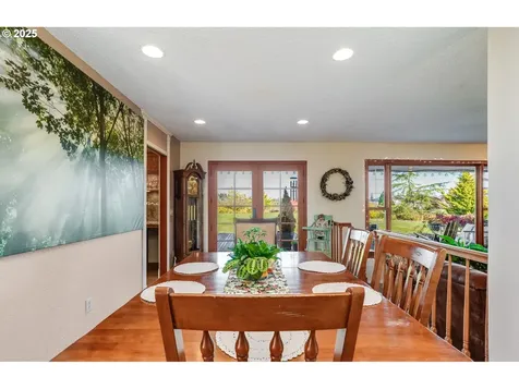 4212 NE 179th Street Vancouver WA 98686