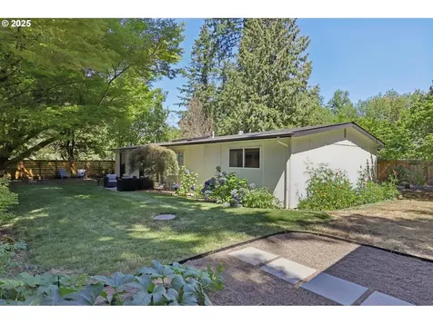 5767 Baleine Street Lake Oswego OR 97035