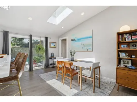 5767 Baleine Street Lake Oswego OR 97035