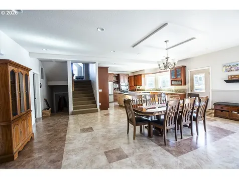 318 S 20th Street La Grande OR 97850