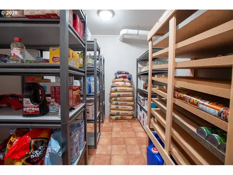 318 S 20th Street La Grande OR 97850
