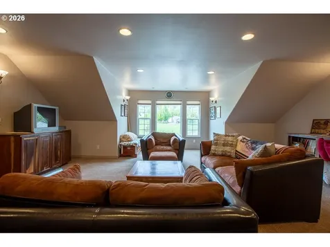 318 S 20th Street La Grande OR 97850