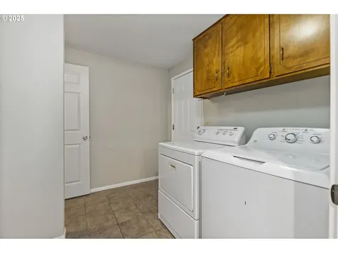 1290 Evergreen Lane Sweet Home OR 97386