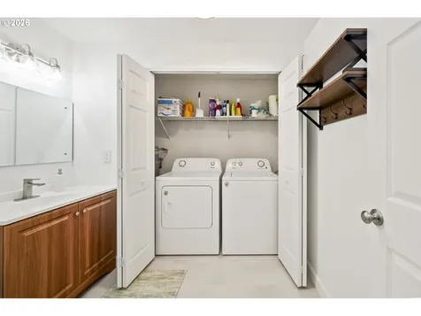 7332 SE Thiessen Road Milwaukie OR 97267