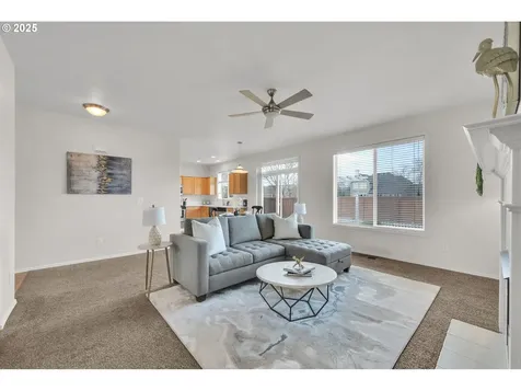4875 Stagecoach Road Eugene OR 97402