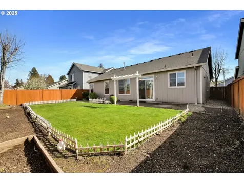 4875 Stagecoach Road Eugene OR 97402
