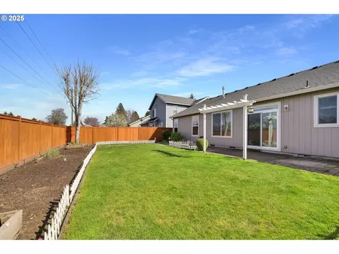 4875 Stagecoach Road Eugene OR 97402