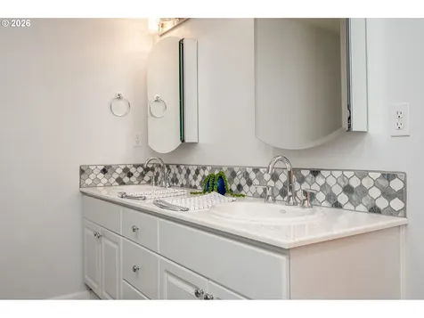 4002 NE 91st Street Vancouver WA 98665