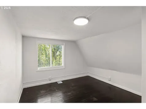 11744 SW 61st Avenue Portland OR 97219