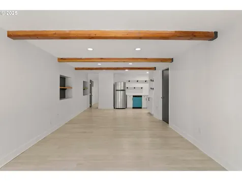 11744 SW 61st Avenue Portland OR 97219