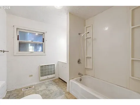 2719 SE 133rd Avenue Portland OR 97236