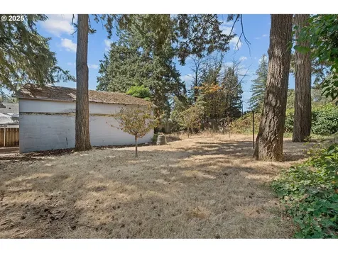 2719 SE 133rd Avenue Portland OR 97236