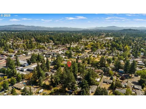 2719 SE 133rd Avenue Portland OR 97236